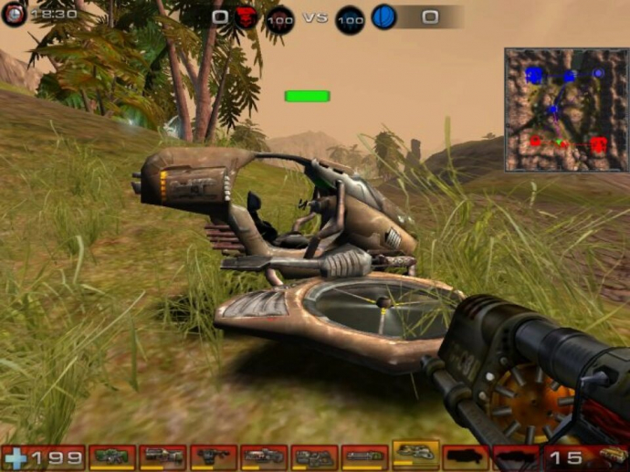 Скрин из игры Unreal tournament 2004, с оружием